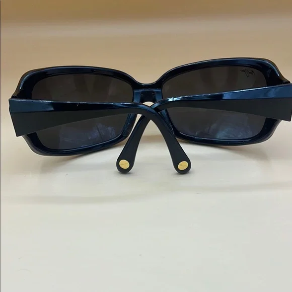 Used - Maui Jim MJ201-02 Black / Grey 
Sunglasses - Picture 3 of 13